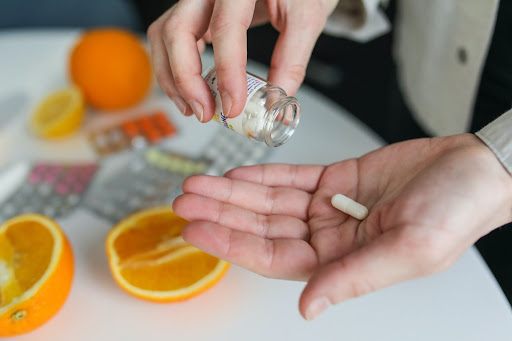 iPill The Solution Against the Opioid Epidemic…..Designed by SnS Design SnS Design  Nisha Sawhney innovation by women product design company manufacturing prototype engineering SnS design